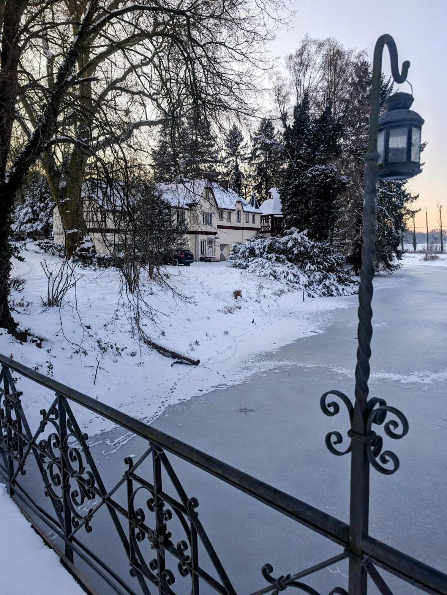 Apartments Am Schloss Rimburg Ubach-Palenberg Zewnętrze zdjęcie
